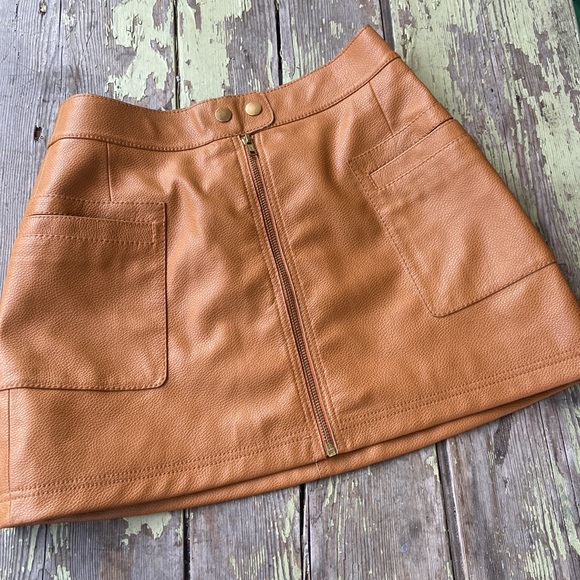 Free People Cognac Vegan Leather Zipper Front Mini Skirt 2 - Picture 6 of 11